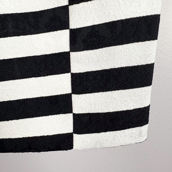 Ann Taylor Petite 2P Striped Pencil Skirt Black & White Classic Workwear - Picture 5 of 7
